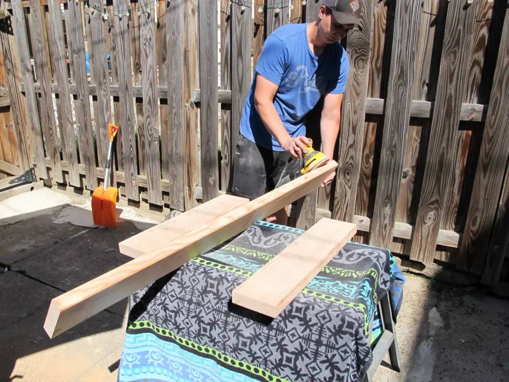 DIY behind the sofa table, no saw needed!