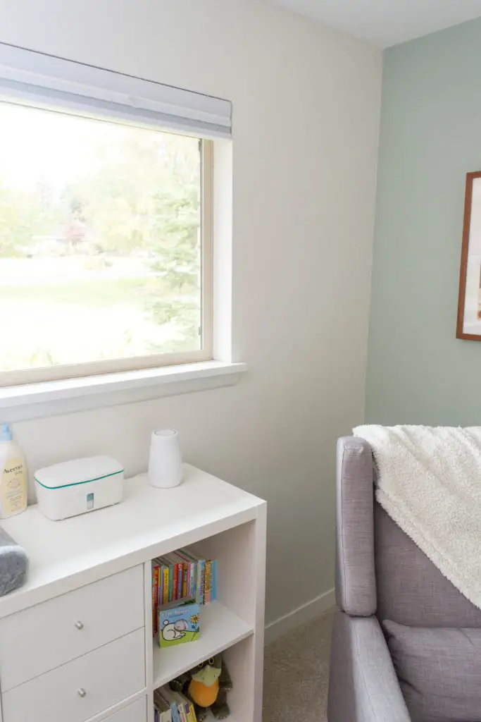 Gender neutral nursery - light and colorful