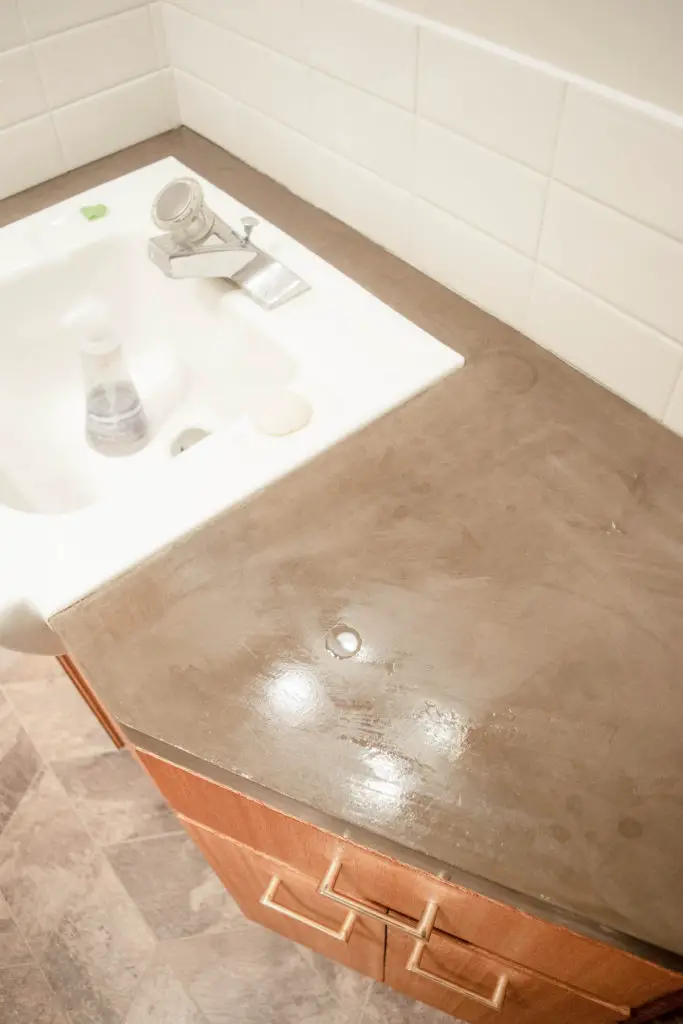 How to achieve durable faux concrete counters with Ardex Feather Finish and one simple ingredient. | EffieRow.com