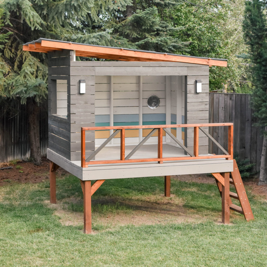 Materials and tools price breakdown for a DIY modern playhouse. | EffieRow.com
#modernplayhouse #playhouse #playhousedesign #DIYplayhouse #cubbyhouse #MCMplayhouse #kidsbackyard