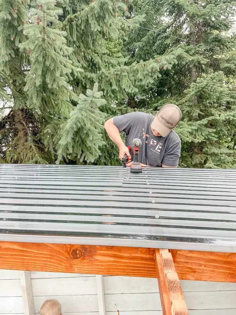DIY modern playhouse roof with Suntuf "Solar Grey" panels | EffieRow.com - Playhouse Made Modern